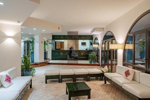 Lobby, Hotel Calabona in Alghero Lobby, Hotel Calabona in Alghero