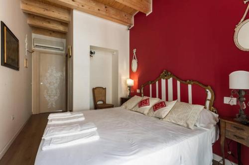 This photo about Carlos I shared on HyHotel.com