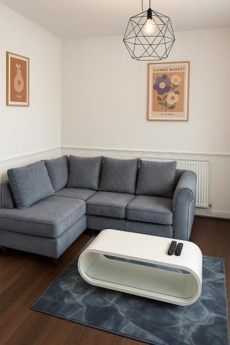 客房, Chic 4- Bedrooms House Highfields Park - QMC - Arnold Market - Nottingham Castle - Sleeps 8 in 老貝斯福德 客房, Chic 4- Bedrooms House Highfields Park - QMC - Arnold Market - Nottingham Castle - Sleeps 8 in 老貝斯福德