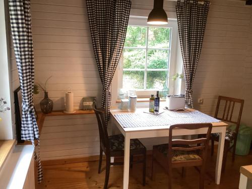 Haus am Bärenkopf (Haus am Barenkopf) in Kalletal Haus am Bärenkopf (Haus am Barenkopf) in Kalletal