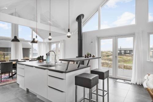 0244-Romo-Lakolk-244 in Lakolk 0244-Romo-Lakolk-244 in Lakolk