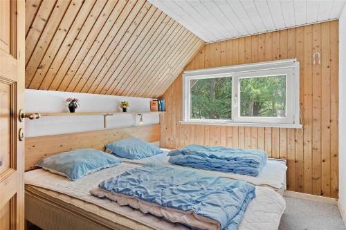 0142-Romo-Ivigtut-1 in Tvismark 0142-Romo-Ivigtut-1 in Tvismark