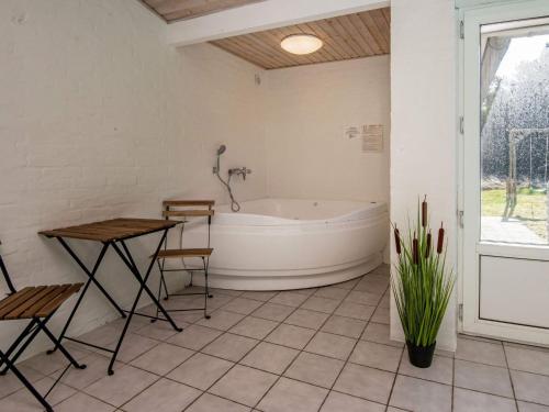 Facilities, Luxury Retreat in Toftum - By Traum Ferienwohnungen in Toftum Facilities, Luxury Retreat in Toftum - By Traum Ferienwohnungen in Toftum