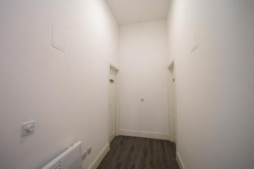 入口, Private & Peaceful Double Ensuite Rooms in Stapleford in 斯塔普爾福德東南 入口, Private & Peaceful Double Ensuite Rooms in Stapleford in 斯塔普爾福德東南