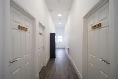 入口, Private & Peaceful Double Ensuite Rooms in Stapleford in 斯塔普爾福德東南 入口, Private & Peaceful Double Ensuite Rooms in Stapleford in 斯塔普爾福德東南