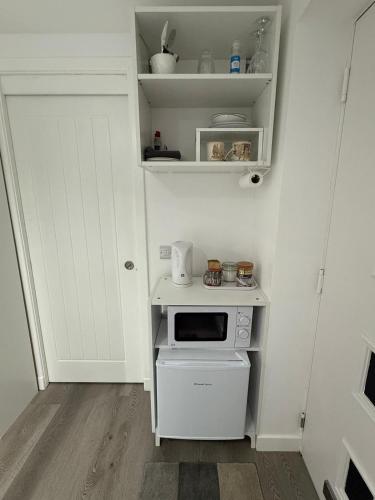 En-suite Room with Independent Entrance. in Danderhall En-suite Room with Independent Entrance. in Danderhall