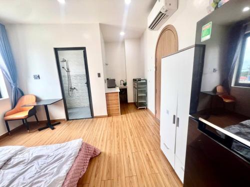 Phố thương mại Sen Vàng (Pho thuong mai Sen Vang) in Hoc Mon Phố thương mại Sen Vàng (Pho thuong mai Sen Vang) in Hoc Mon