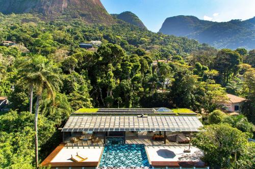 Exterior view, ADV004 Villa pra 10 e vista pra praia in Sao Conrado Exterior view, ADV004 Villa pra 10 e vista pra praia in Sao Conrado