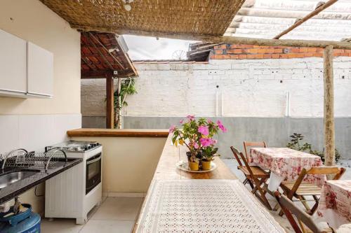 Suítes Ilhabela (Suites Ilhabela) in Centro Commercial Suítes Ilhabela (Suites Ilhabela) in Centro Commercial