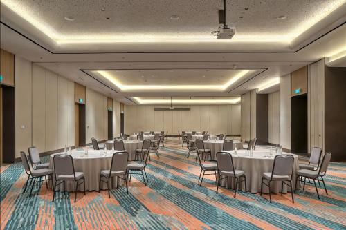 Banquet hall, Aloft Surabaya Pakuwon City in Sukulilo Banquet hall, Aloft Surabaya Pakuwon City in Sukulilo