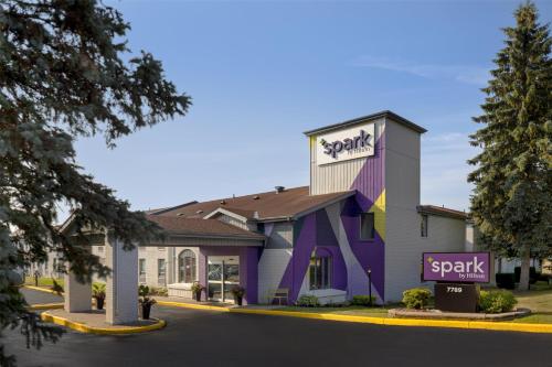 A szálláshely kívülről, Spark by Hilton Brockville in Brockville (Ontario) A szálláshely kívülről, Spark by Hilton Brockville in Brockville (Ontario)