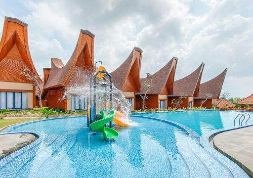 Swimming pool, Shanaya Resort Malang in Malang Swimming pool, Shanaya Resort Malang in Malang