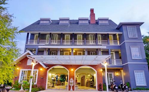 Facilities, Perennial Resort in Phuket Airport Facilities, Perennial Resort in Phuket Airport