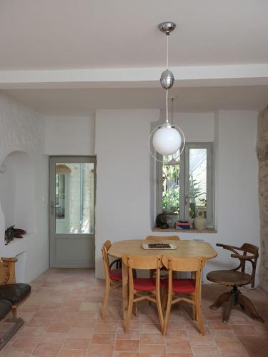 Létesítmények, La Maison d'Oô Rue Magène (La Maison d'Oo Rue Magene) in Lagrasse Létesítmények, La Maison d'Oô Rue Magène (La Maison d'Oo Rue Magene) in Lagrasse