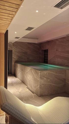 Zwembad, Mia's Favorite Hotel in Mavrovo Zwembad, Mia's Favorite Hotel in Mavrovo