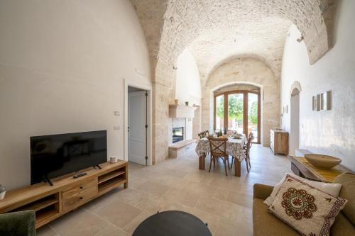 ห้องส่วนกลางสำหรับนั่งเล่น/ดูทีวี, Palmento Giorgio 3-bedroom apartment in ชิเชโรเน ห้องส่วนกลางสำหรับนั่งเล่น/ดูทีวี, Palmento Giorgio 3-bedroom apartment in ชิเชโรเน