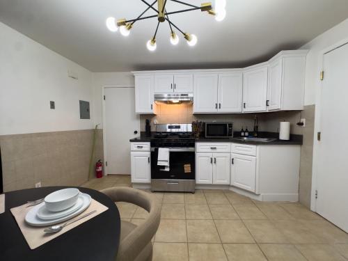 Παροχές, Elegant NYC View Stay Park Free 6 beds Sleep 8 in Χάρρισον Παροχές, Elegant NYC View Stay Park Free 6 beds Sleep 8 in Χάρρισον