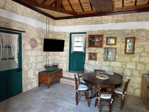 Siren Village Living in Kallepeia Siren Village Living in Kallepeia