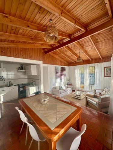 Espectacular Casa en El Canelo, Algarrobo in Αλγαρόμπο Espectacular Casa en El Canelo, Algarrobo in Αλγαρόμπο