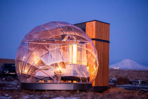 Vistas, Aurora Igloo South in Hella Vistas, Aurora Igloo South in Hella