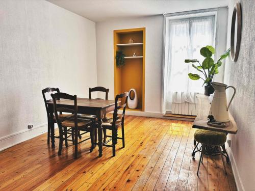 Létesítmények, Chez Kapameï (Chez Kapamei) in La Clayette Létesítmények, Chez Kapameï (Chez Kapamei) in La Clayette