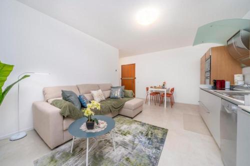 Apartamento de m² en Udine, con 2 habitación(es) y 1 baño(s) privado(s) (MIRELLA'S CUTE PLACE) in Udine Apartamento de m² en Udine, con 2 habitación(es) y 1 baño(s) privado(s) (MIRELLA'S CUTE PLACE) in Udine