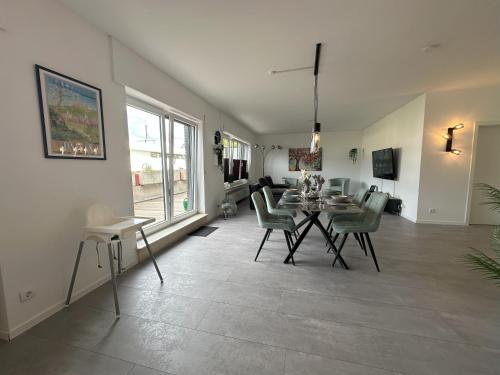 Ételek és italok, cameiroo - Penthouse Euskirchen in Euskirchen Ételek és italok, cameiroo - Penthouse Euskirchen in Euskirchen