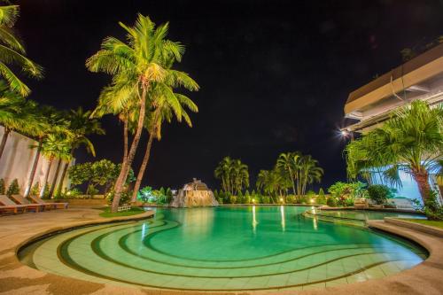 Topland Hotel in Phitsanulok Topland Hotel in Phitsanulok