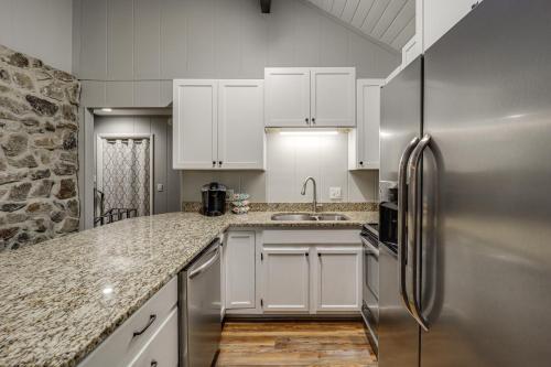 Bear Crossing Chalet Beech Mountain Family Home in بانر الك Bear Crossing Chalet Beech Mountain Family Home in بانر الك