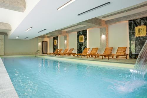 مسبح, Kutaisi Inn in Kutaisi مسبح, Kutaisi Inn in Kutaisi