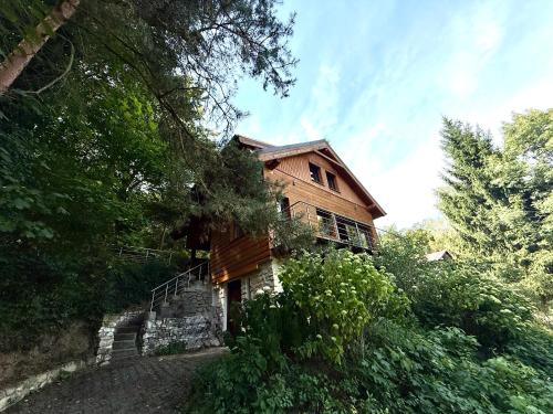 A szálláshely kívülről, Chata Křivoklát (Chata Krivoklat) in Krivoklat A szálláshely kívülről, Chata Křivoklát (Chata Krivoklat) in Krivoklat