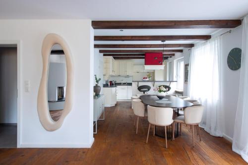 Létesítmények, Modernes Apartment mit 3 Schlafzimmern und großer Terrasse in Unterschleissheim Létesítmények, Modernes Apartment mit 3 Schlafzimmern und großer Terrasse in Unterschleissheim