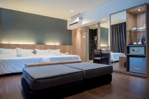 Mornington Hotel Soon Choon Ipoh near Tasik Cermin Mornington Hotel Soon Choon Ipoh near Tasik Cermin