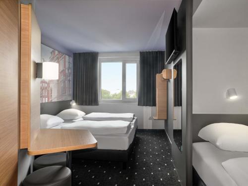 B&B HOTEL Bielefeld-City in Bielefeld B&B HOTEL Bielefeld-City in Bielefeld