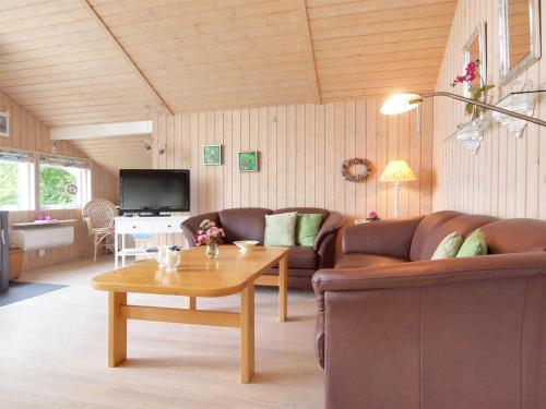 Holiday Home Lilia - 900m from the sea by Interhome in Idestrup Holiday Home Lilia - 900m from the sea by Interhome in Idestrup