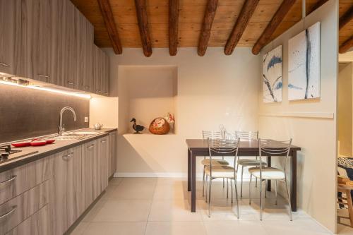 Létesítmények, La Torretta in Iseo Létesítmények, La Torretta in Iseo