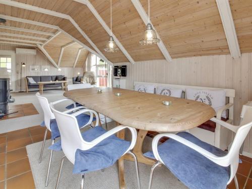 Holiday Home Dida - 3-1km from the sea by Interhome in Romo Kirkeby Holiday Home Dida - 3-1km from the sea by Interhome in Romo Kirkeby