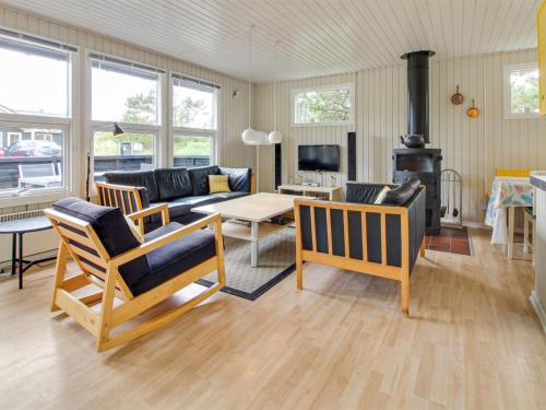 Holiday Home Nanouk - 500m from the sea by Interhome in Vejers Strand Holiday Home Nanouk - 500m from the sea by Interhome in Vejers Strand