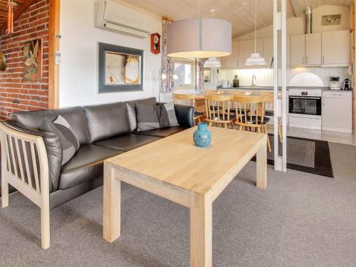 Holiday Home Dalia - 200m from the sea by Interhome in Vejers Strand Holiday Home Dalia - 200m from the sea by Interhome in Vejers Strand