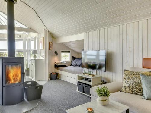 Holiday Home Thrond - 200m from the sea by Interhome in Vejers Strand Holiday Home Thrond - 200m from the sea by Interhome in Vejers Strand