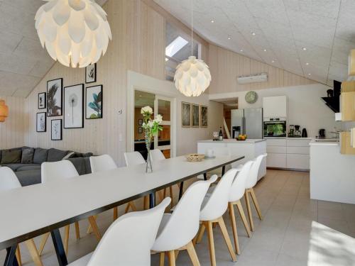 Holiday Home Delan - 1-3km from the sea by Interhome in Vejers Strand Holiday Home Delan - 1-3km from the sea by Interhome in Vejers Strand