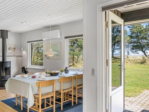 Holiday Home Elny - 500m to the fjord by Interhome in Bredmose Holiday Home Elny - 500m to the fjord by Interhome in Bredmose