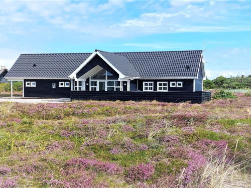 Holiday Home Eliena - 500m from the sea by Interhome in Hvide Sande Holiday Home Eliena - 500m from the sea by Interhome in Hvide Sande