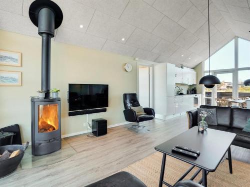 Holiday Home Eliena - 500m from the sea by Interhome in Hvide Sande Holiday Home Eliena - 500m from the sea by Interhome in Hvide Sande