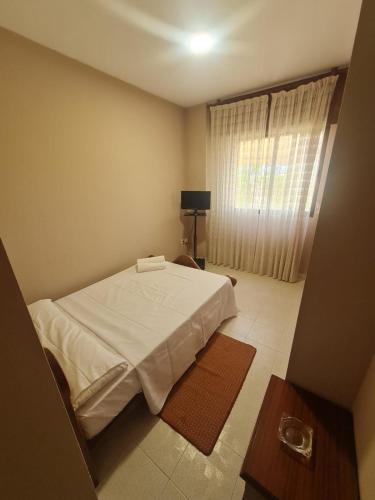 Hostal - Restaurante Los Arcos in Lomoviejo Hostal - Restaurante Los Arcos in Lomoviejo