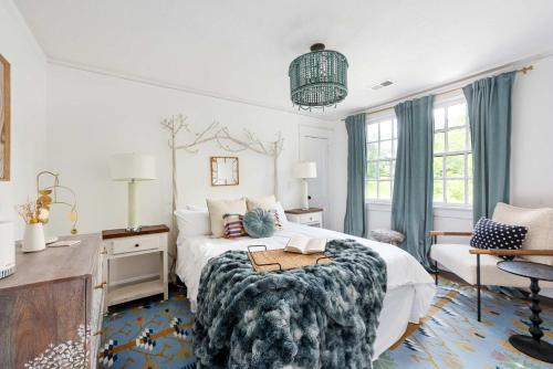 Lucky Leopard in Inman Park Lucky Leopard in Inman Park