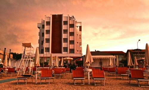 Beach, Hotel Ambassador in Mondolfo Beach, Hotel Ambassador in Mondolfo