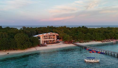 多丽丝马达京度假村 DORIS MATAKING RESORt in Pom Pom 多丽丝马达京度假村 DORIS MATAKING RESORt in Pom Pom