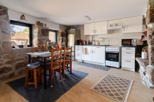 Casa Real De Cima in บอร์บา เด มอนตันยา Casa Real De Cima in บอร์บา เด มอนตันยา