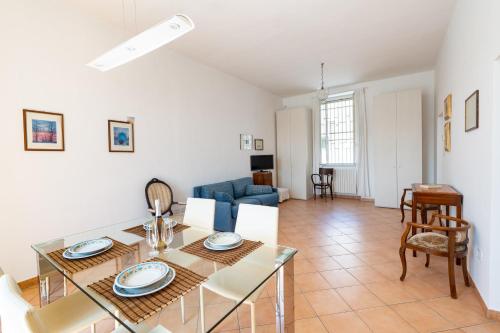 GuestHost - Bright Harbor View Flat in Bisceglie in Bisceglie GuestHost - Bright Harbor View Flat in Bisceglie in Bisceglie